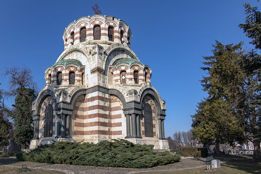Biserica-mausoleu Sfântul Gheorghe cel Biruitor din Pleven