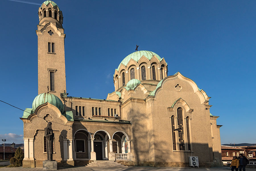 Catedrala Sfânta Naștere a Maicii Domnului din Veliko Târnovo